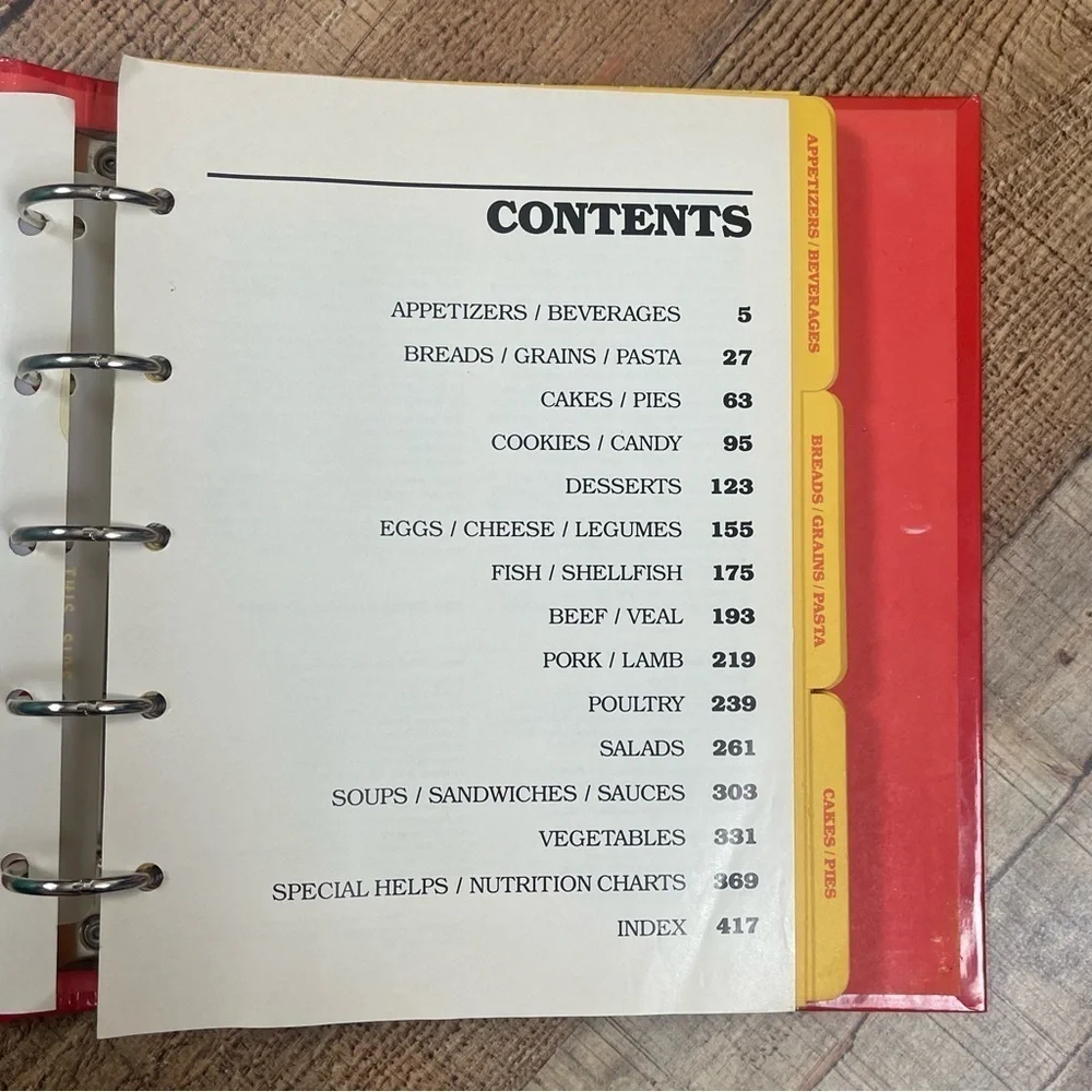 Vintage 1987 Golden Betty Crocker's Cookbook 5 Ring Binder Hardcover Recipes